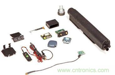 順時(shí)針?lè)较蛞来螢殡姵亟M、GPS天線、發(fā)射/接收單元和磁力安裝支架