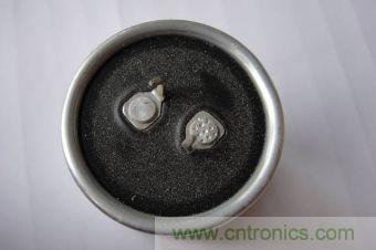 圖2:電解電容的引腳