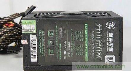 山寨電源銘牌極不規(guī)范,無具體型號