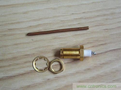 最簡(jiǎn)單使用的天線——罐頭天線,可做正饋大鍋饋源!