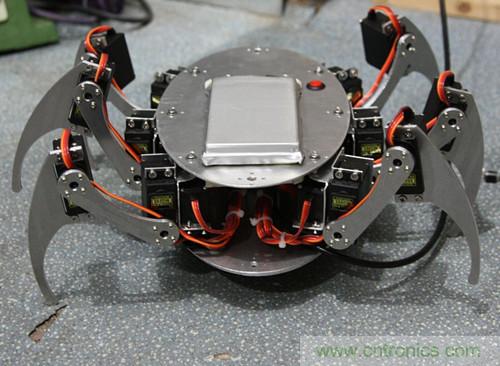 DIY:自制無線控制機器人