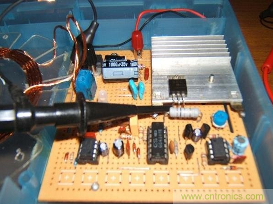 DIY:手工打造智能無(wú)線供電臺(tái)燈