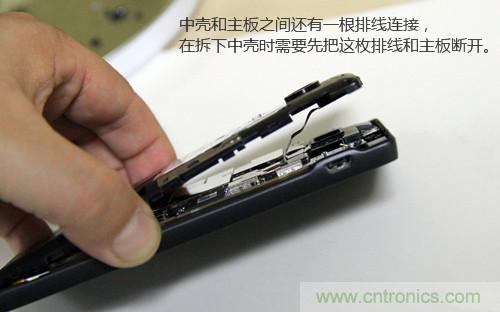 拆解4G新機索尼M35t：用料十足，易于維修