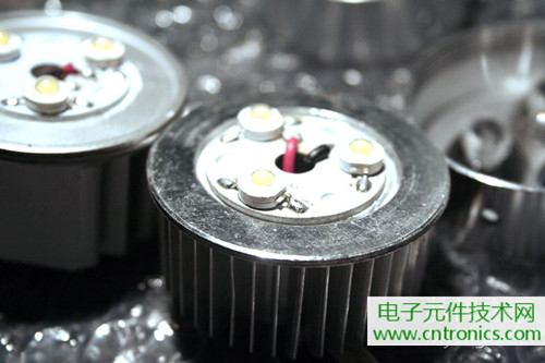 3W LED射燈拆解對比:普通版VS豪華版