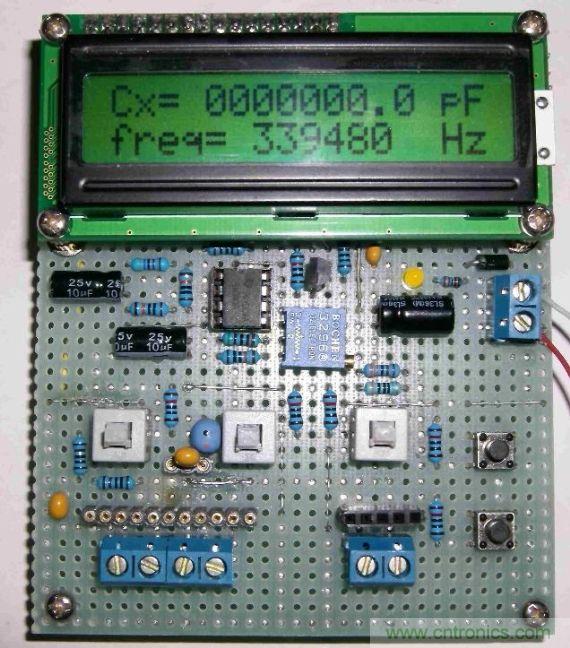 DIY集電容、電感和頻率為一體的測量儀器