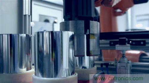 顛覆傳統(tǒng)設(shè)計,蘋果全新Mac Pro生產(chǎn)線探秘