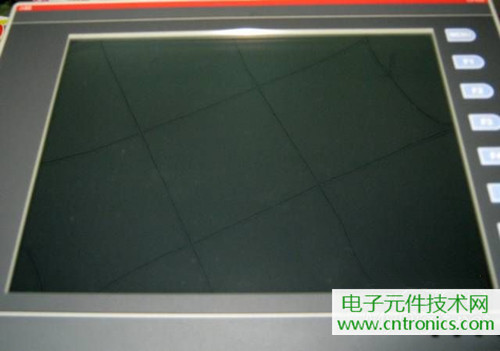 觸摸屏售價過萬？一臺工控設備觸摸屏拆解