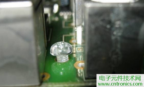 觸摸屏售價過萬？一臺工控設備觸摸屏拆解