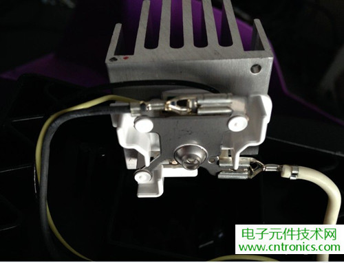 PM2.5殺手!松下納米水離子空氣凈化器拆解