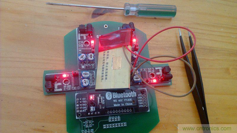 牛人力作!PCB版藍(lán)牙智能小車DIY