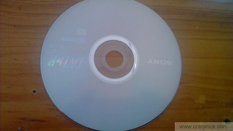 牛人力作!PCB版藍(lán)牙智能小車DIY