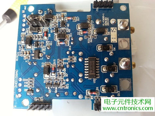 一款觸控開關(guān)拆解,做工不錯