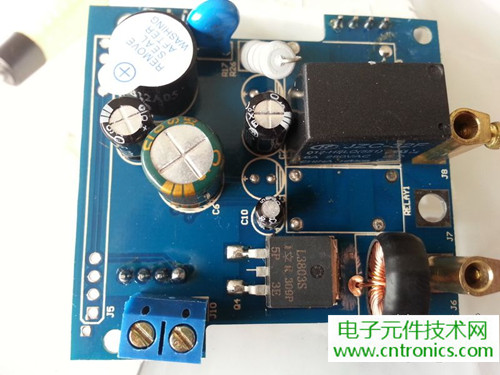 一款觸控開關(guān)拆解,做工不錯