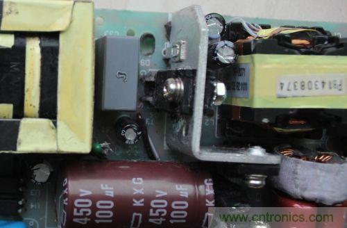 PCB布局該這么做!150W LED驅(qū)動(dòng)電源拆解學(xué)習(xí)