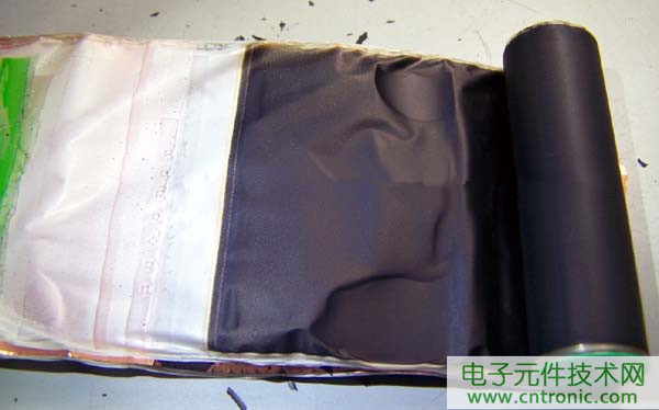 筆記本電池拆解,探秘電池內(nèi)部結(jié)構(gòu)