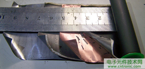 筆記本電池拆解,探秘電池內(nèi)部結(jié)構(gòu)