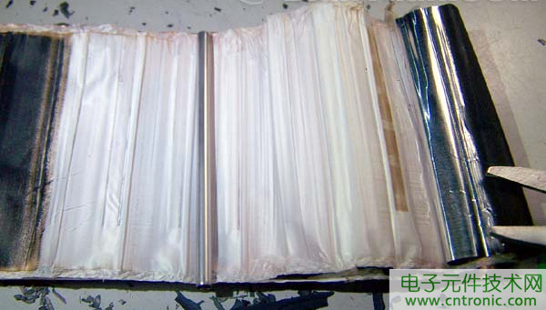 筆記本電池拆解,探秘電池內(nèi)部結(jié)構(gòu)