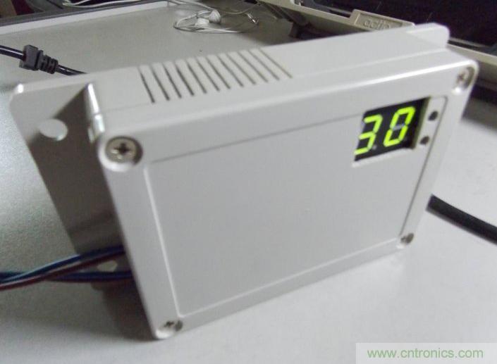 牛人全手工DIY:微電腦智能溫控市電開關