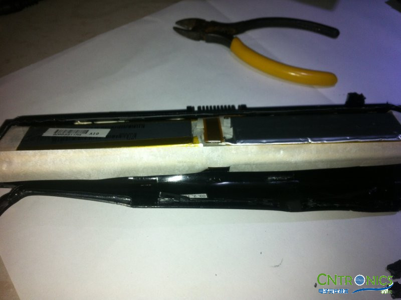 不一樣的DELL筆記本電池拆解小竅門！