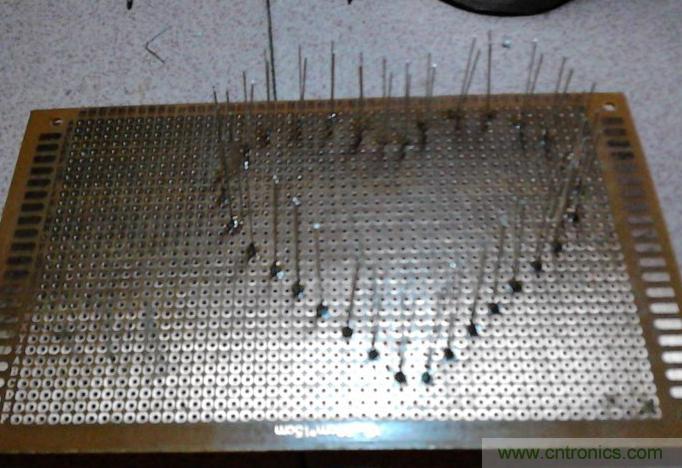 三八節將至!DIY心形LED流水燈!你們懂的~