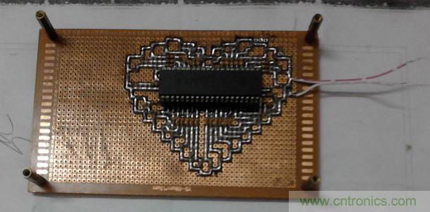 三八節將至!DIY心形LED流水燈!你們懂的~