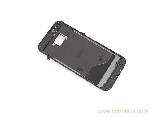牛人強拆！新HTC One(M8)真機精密做工難修理