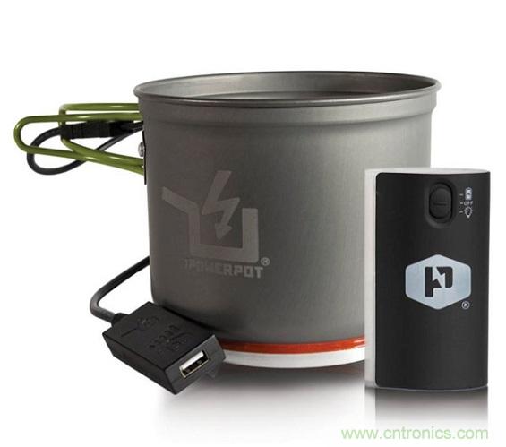 圖6:Powerpot設備利用熱源發電,使用者能一邊烹煮食物一邊為移動設備充電。