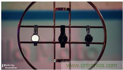 Moto 360 二代:“精益求精”的細節仍無法彌補功能的缺失