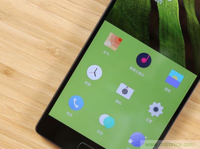 黑馬一加手機2評測:從手感到質(zhì)感的蛻變