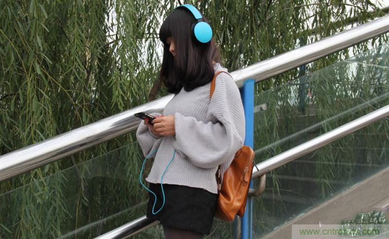 頭條哥的夢想之作!FIIL耳機(jī)能讓汪峰上頭條否?