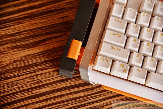 左手寫愛，右手寫他——從此鍵盤鼠標(biāo)不分家！