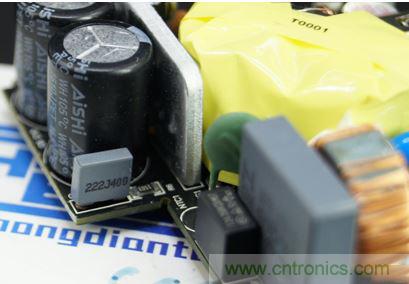 69元小米4口USB充電器詳細拆解,看完你也能DIY一個