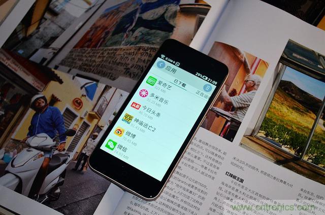 1599元，這款老年手機比小米note還貴100元