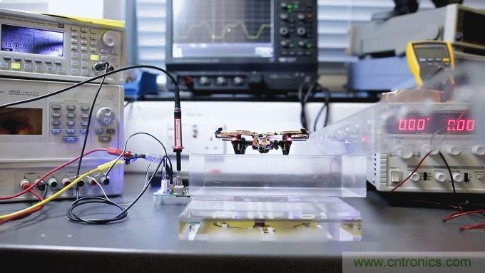 “激光充電”能否打破無(wú)線充電這根雞肋！