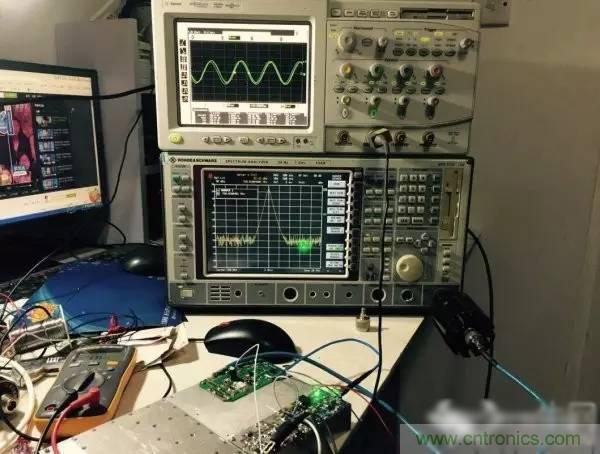 想看大牛是如何DIY射頻功放的嗎?