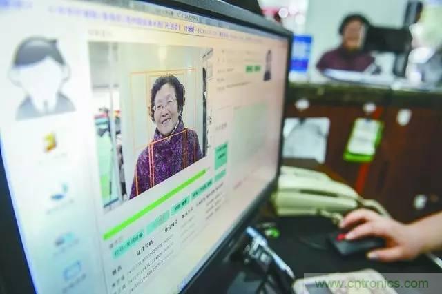 簡述人臉識(shí)別系統(tǒng)的應(yīng)用及目前存在的技術(shù)難點(diǎn)