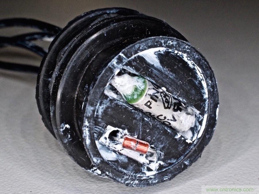 電磁爐里都用了哪些元器件？