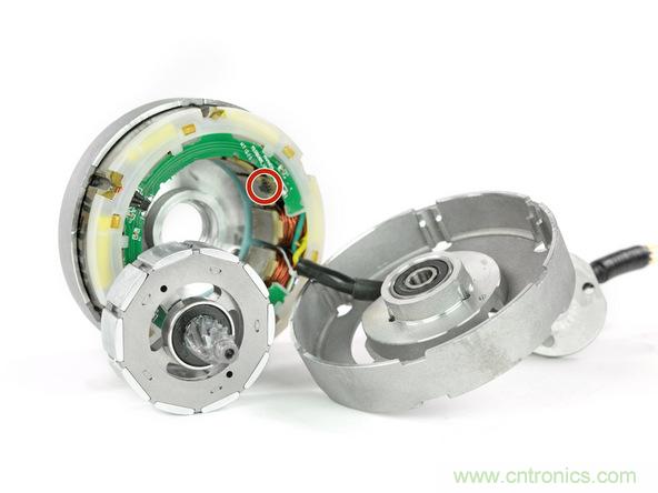 從電池到傳感器，完整拆解小米智能自行車