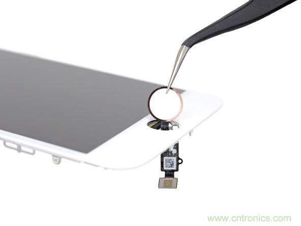 iPhone 8首拆:無線充電版本的iPhone 7?