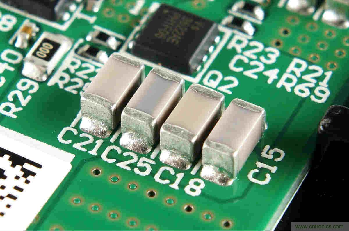 拆解對比：系出同門，小米、紫米無線充電器的差別有多大？