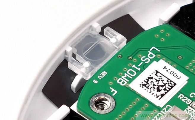 拆解對比：系出同門，小米、紫米無線充電器的差別有多大？