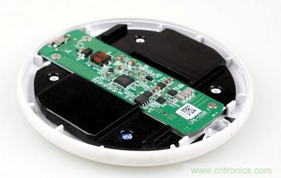 拆解對比：系出同門，小米、紫米無線充電器的差別有多大？