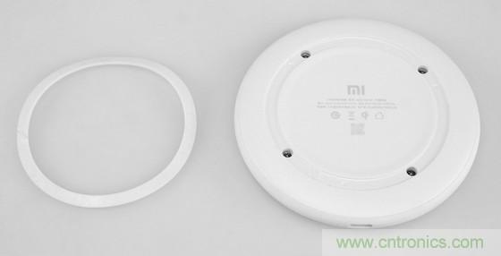 拆解對比：系出同門，小米、紫米無線充電器的差別有多大？