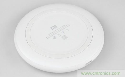 拆解對比：系出同門，小米、紫米無線充電器的差別有多大？
