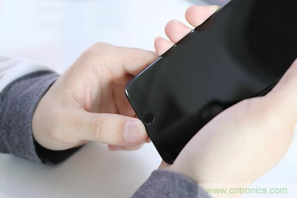 魅族M15拆解：做工精致，壓感Home鍵采用中國芯