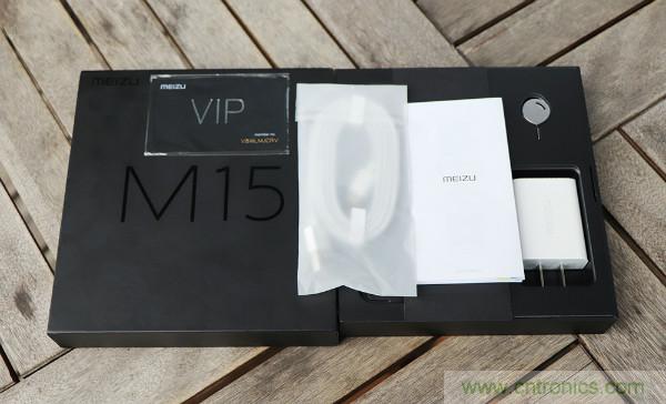 魅族M15拆解：做工精致，壓感Home鍵采用中國芯