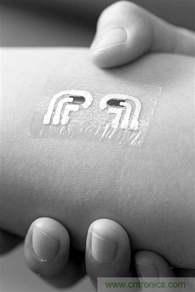 智能紋身:可穿戴醫(yī)療設(shè)備 智能紋身:可穿戴醫(yī)療設(shè)備