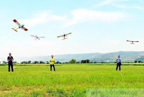 超聲波傳感器在航模運(yùn)行中的應(yīng)用 超聲波傳感器在航模運(yùn)行中的應(yīng)用
