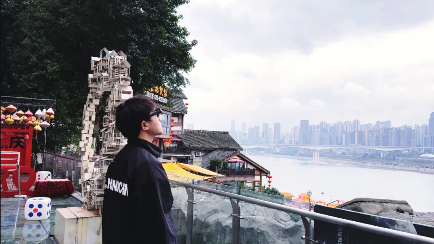 連偶科技攜“中國IP+AIGC+空間計(jì)算”三大黑科技首秀西部電博會(huì)！ 