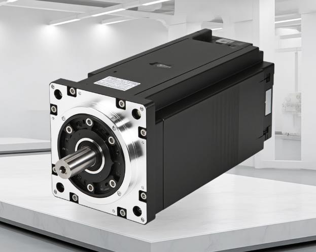 伺服驅(qū)動器賦能工業(yè)自動化:多場景應(yīng)用方案深度解析 伺服驅(qū)動器賦能工業(yè)自動化:多場景應(yīng)用方案深度解析